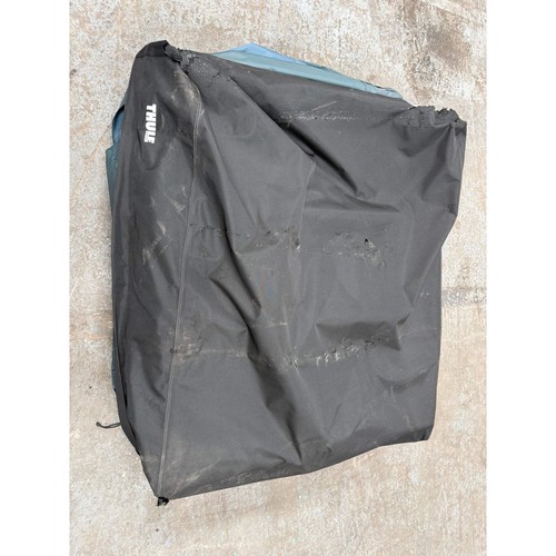 Thule roof tent with - , rails